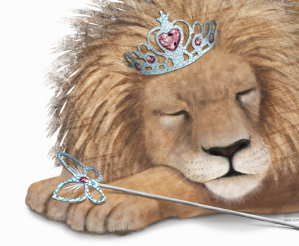 Lion_with_tiara_Denise_Cassano